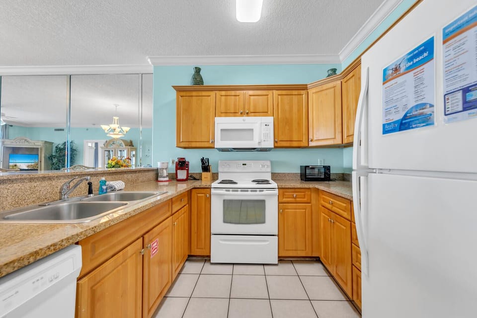 Fully equipped kitchen
