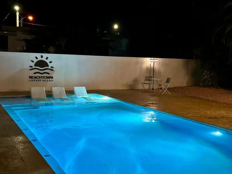Pool 1