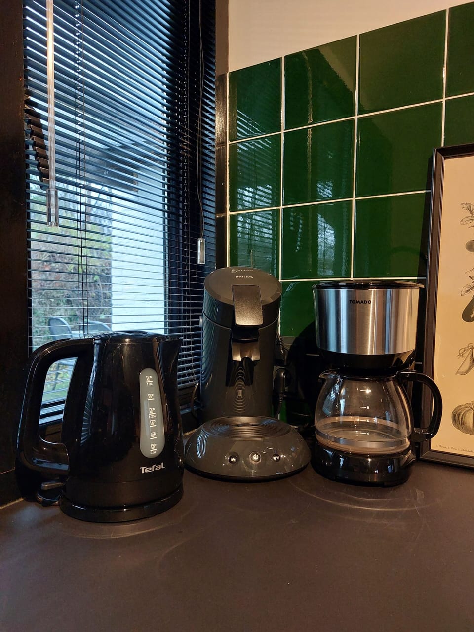 Waterkoker, filterapparaat en senseo apparaat.