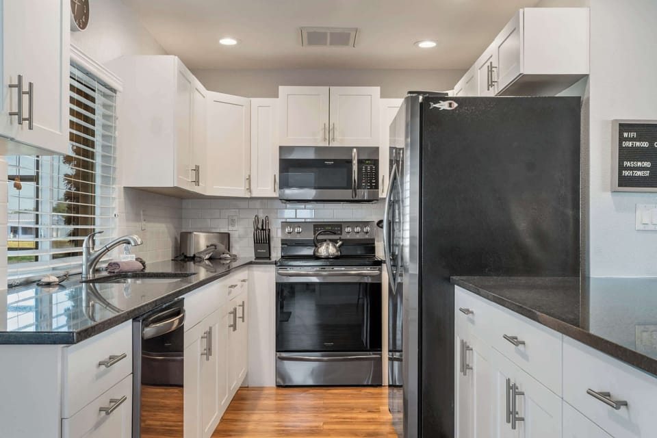 Where convenience meets style — cook with ease!