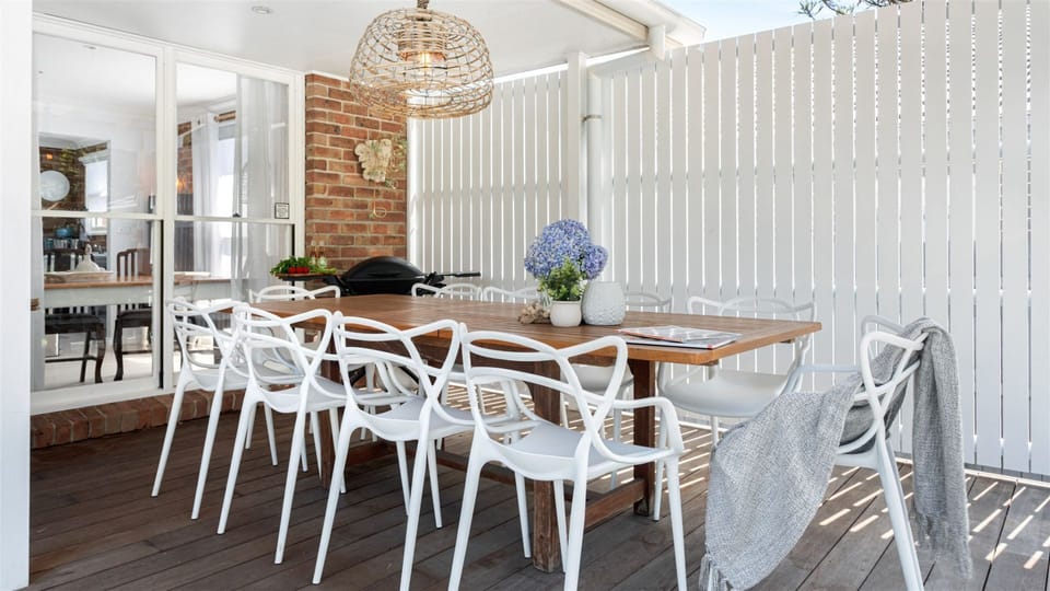 Burra Beach Shack | Outdoor entertaining