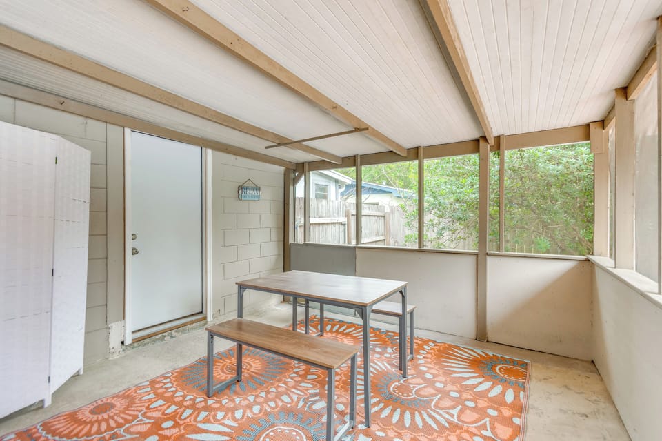 Screened Patio