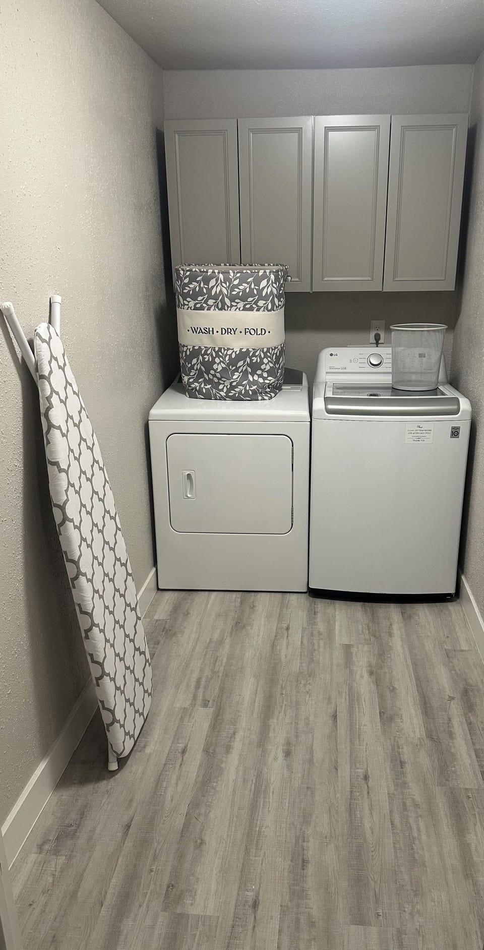 Full sized washer and dryer available for use for no additional charge.