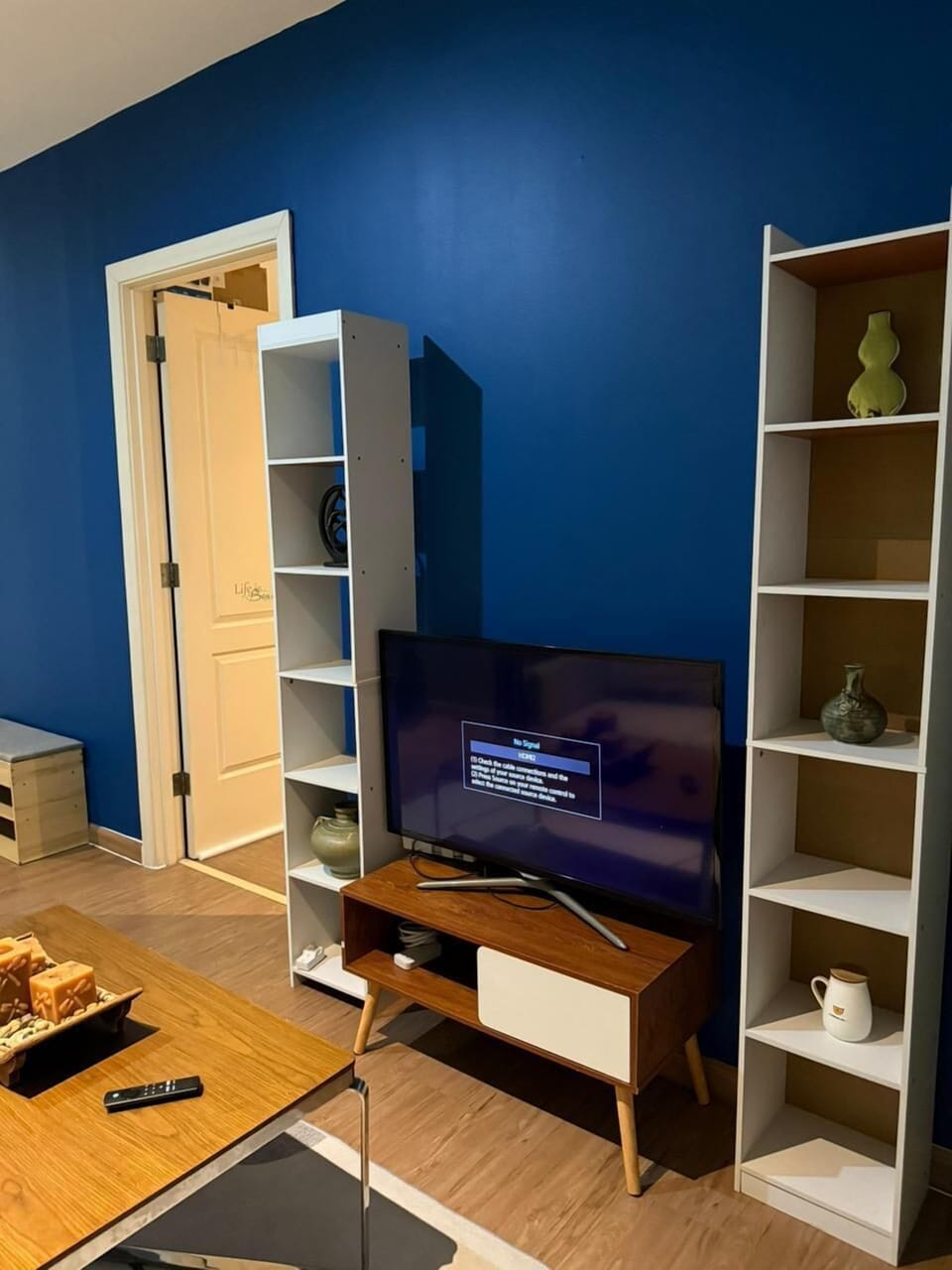 Family Apartment, Balcony, City View | Living area