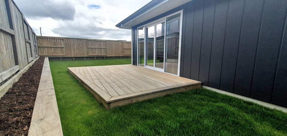 Lounge Deck