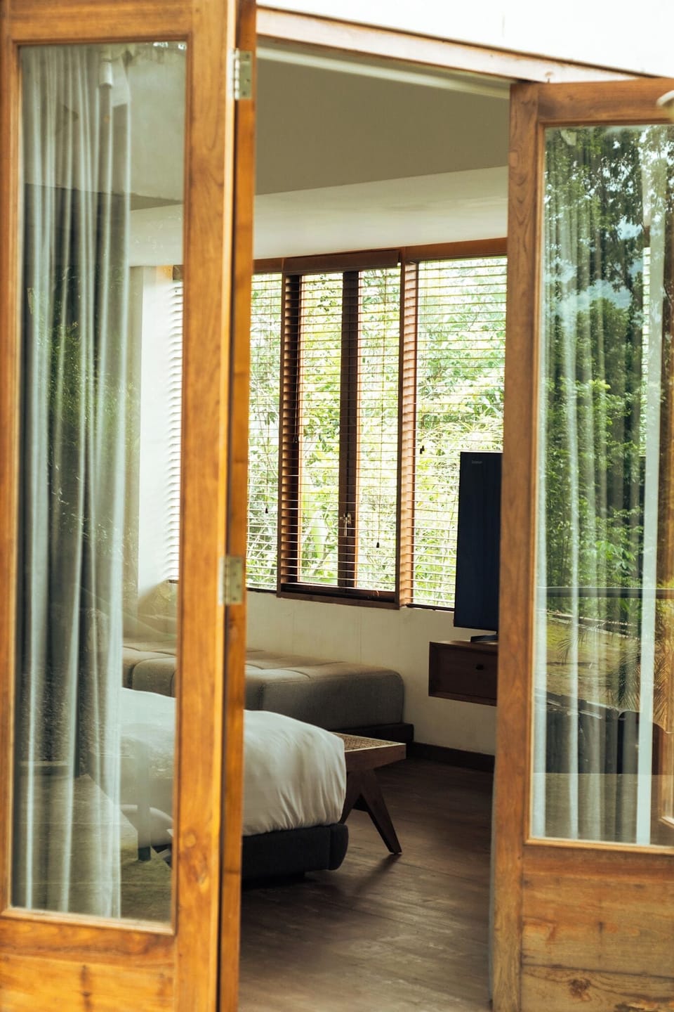 Junior Suite, Balcony | In-room safe, free WiFi, bed sheets