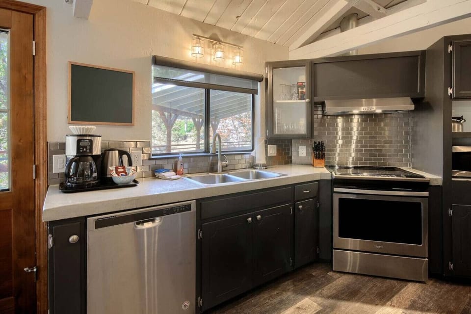 Modern Kitchen