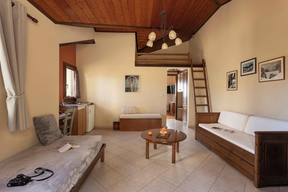 Apartment, 1 Bedroom, Balcony, Lake View | Down comforters, in-room safe, blackout drapes, soundproofing