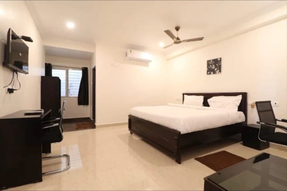 Deluxe Room | Free WiFi