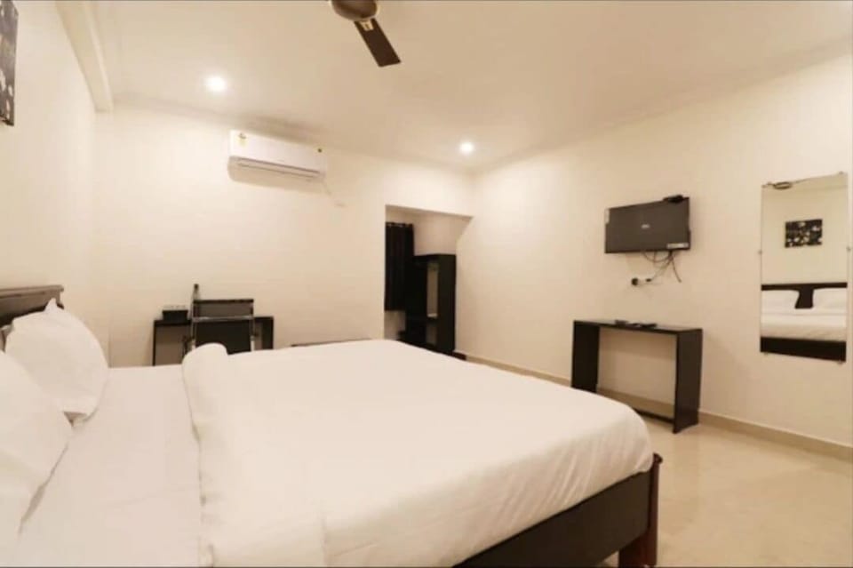 Deluxe Room | Free WiFi
