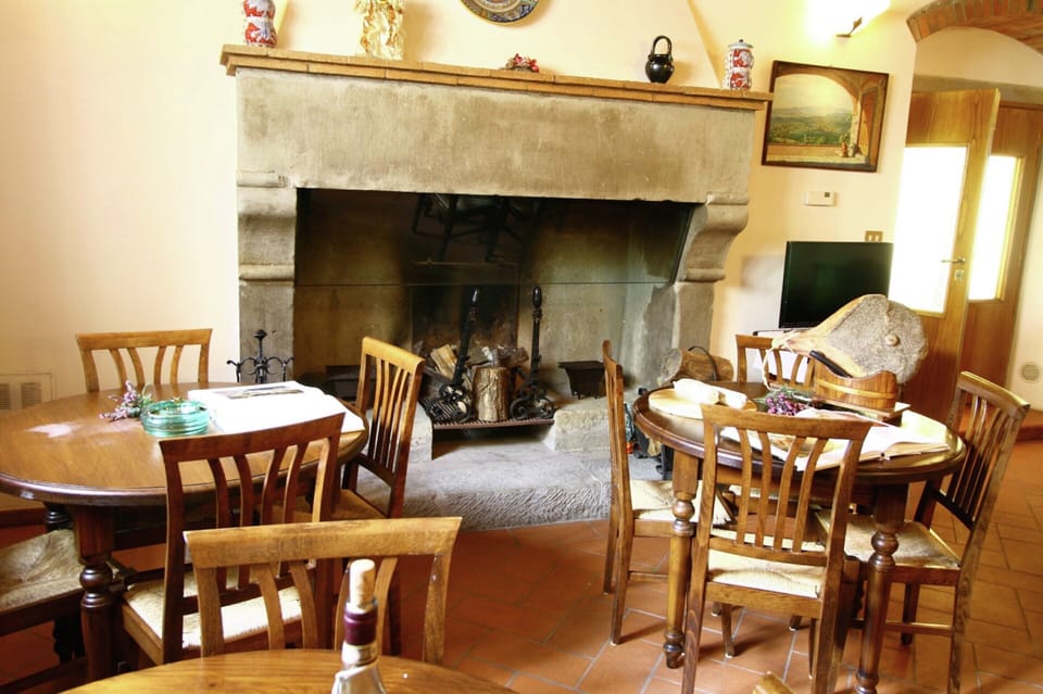 Apartment | Dining