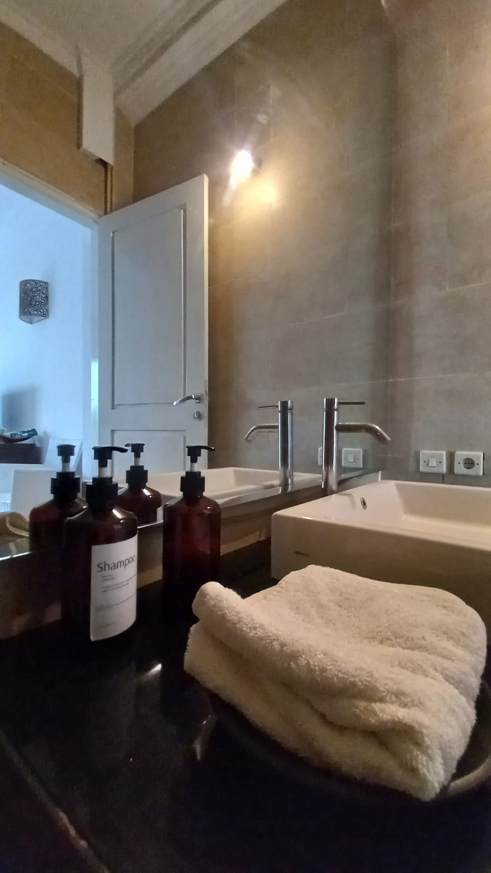 Shower, towels, soap, shampoo