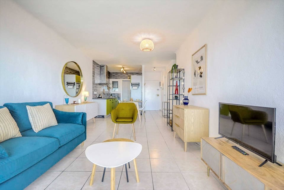 Apartment | Living room