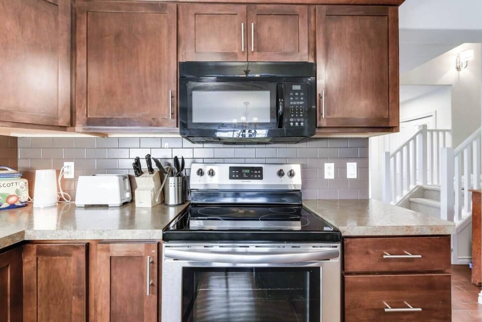 Fully stocked kitchen