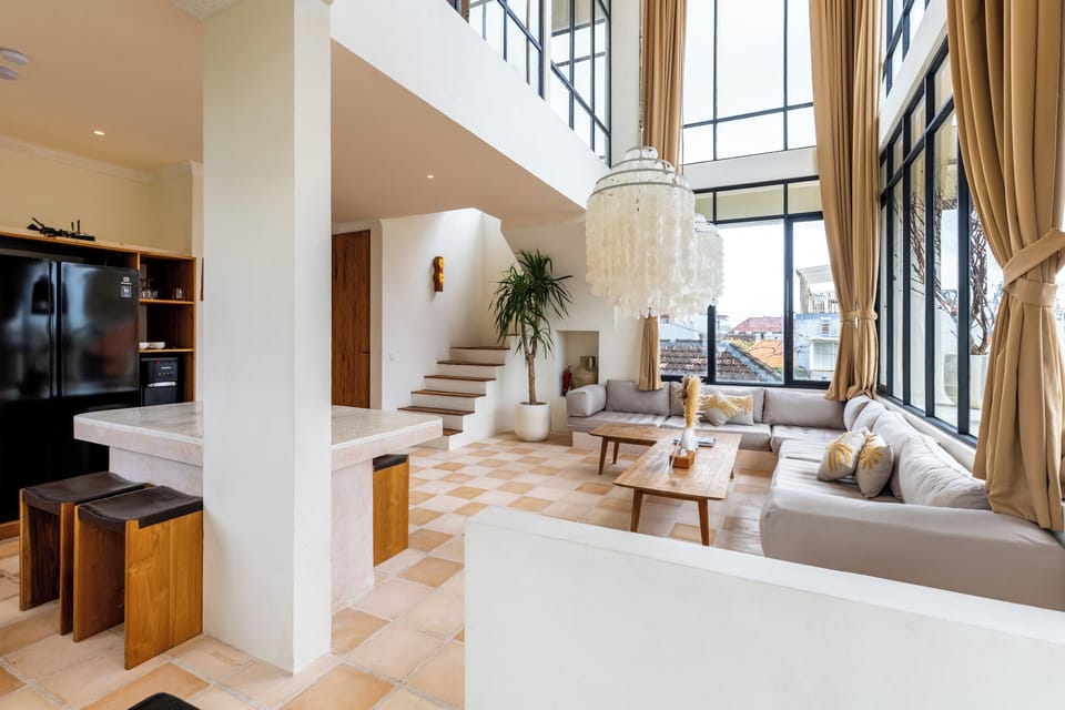 Deluxe Villa | Living room