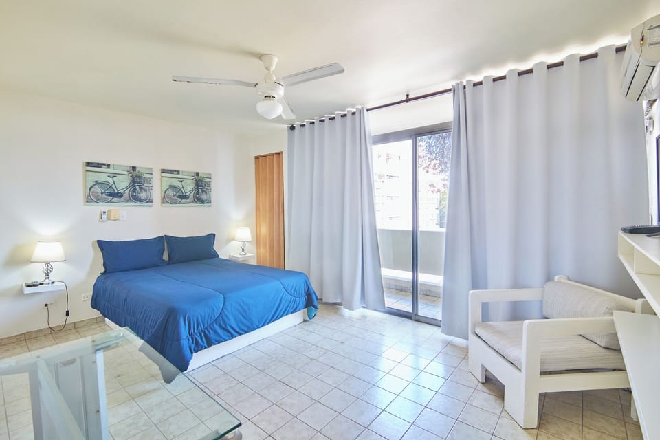 Condo, 1 Bedroom, Smoking, Balcony | 1 bedroom