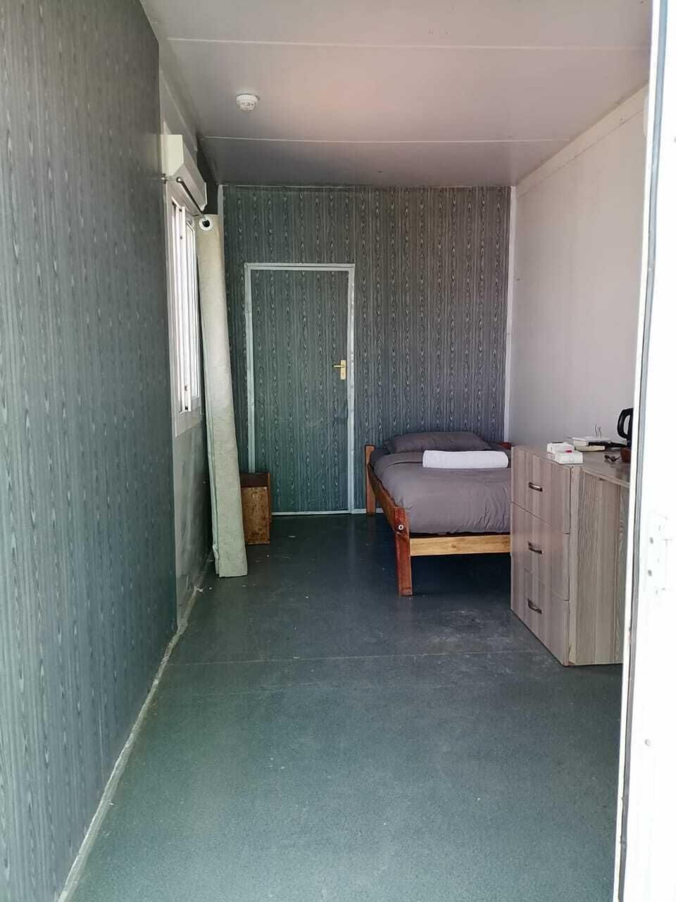 Individually furnished, desk, laptop workspace, free WiFi