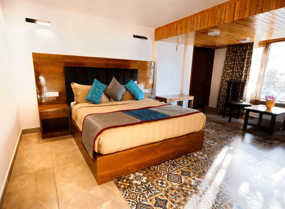 Khumani, Lake View | Iron/ironing board, free WiFi