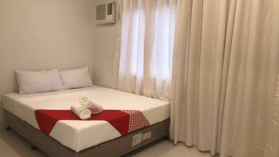 Deluxe Double Room | Premium bedding, desk, free WiFi, bed sheets