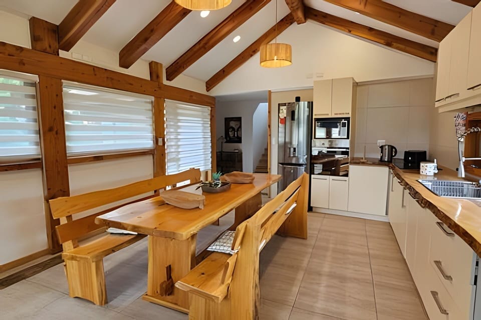 Chalet | Dining