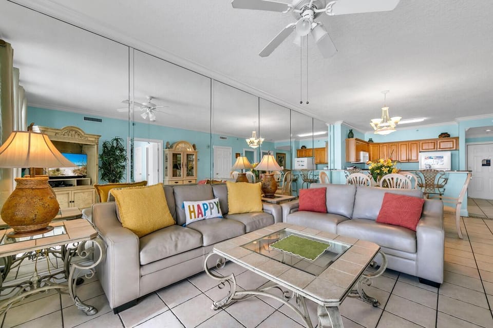 Condo, Multiple Beds (Twin Palms 702) | Living area