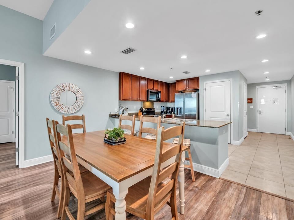 Condo, Multiple Beds (Sterling Breeze 205) | Dining