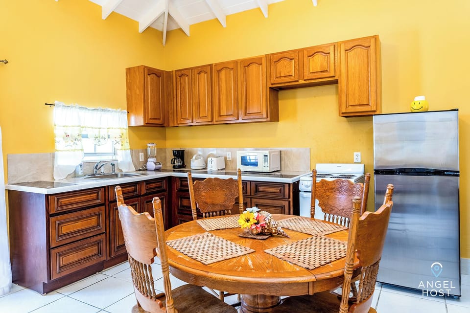 Apartment, 2 Bedrooms | Private kitchen