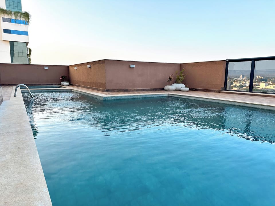 Rooftop pool
