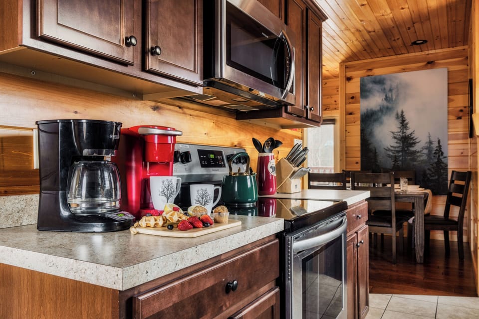 Kitchen | Fully Equipped | Coffee Makers | Microwave | Toaster | Dishwasher.