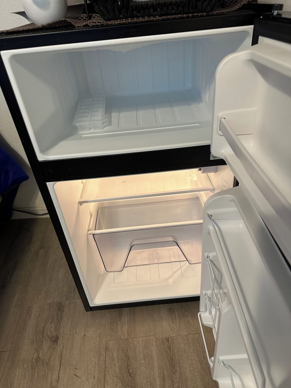 Refrigerator included