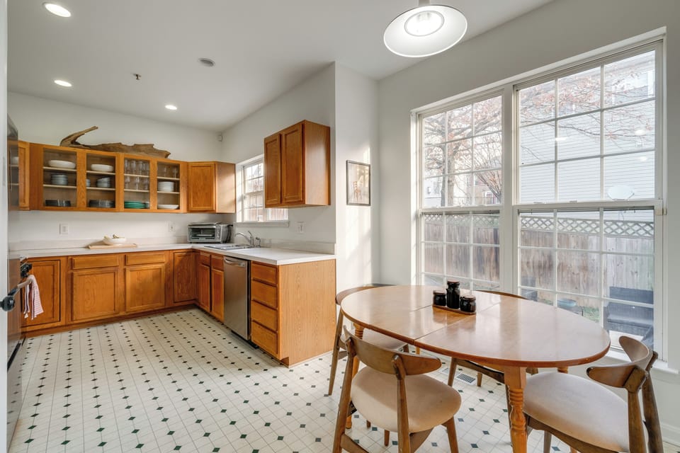 Kitchen | 1st Floor | Nespresso Coffee Maker | Toaster Oven | Cooking Basics