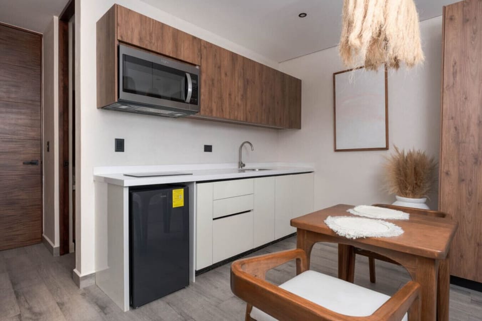 Modern kitchen with luxe finishes—ideal for cooking at Chaac Tulum.