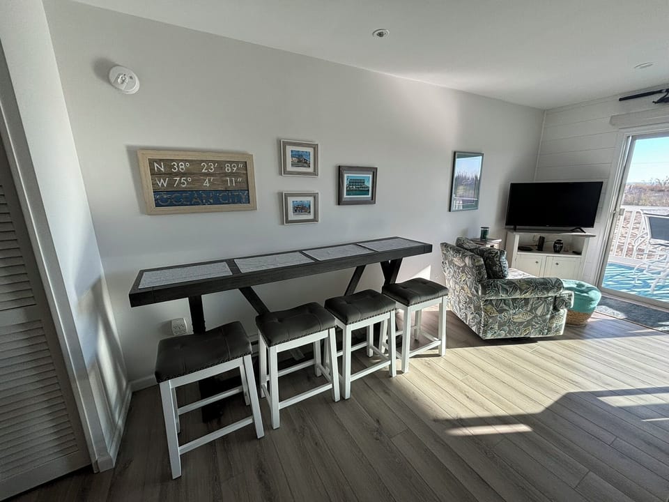 Inside eating in addition to outside patio table