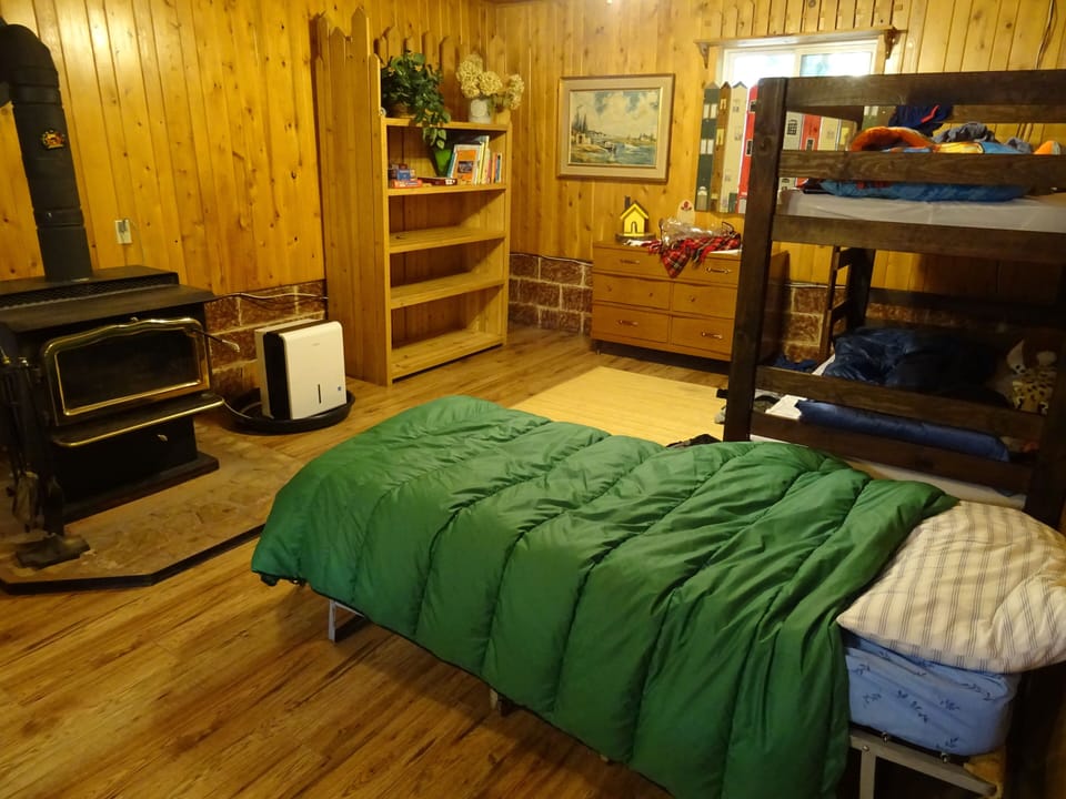 Bedroom in lower level appropriate for up to 4 kids to sleep.