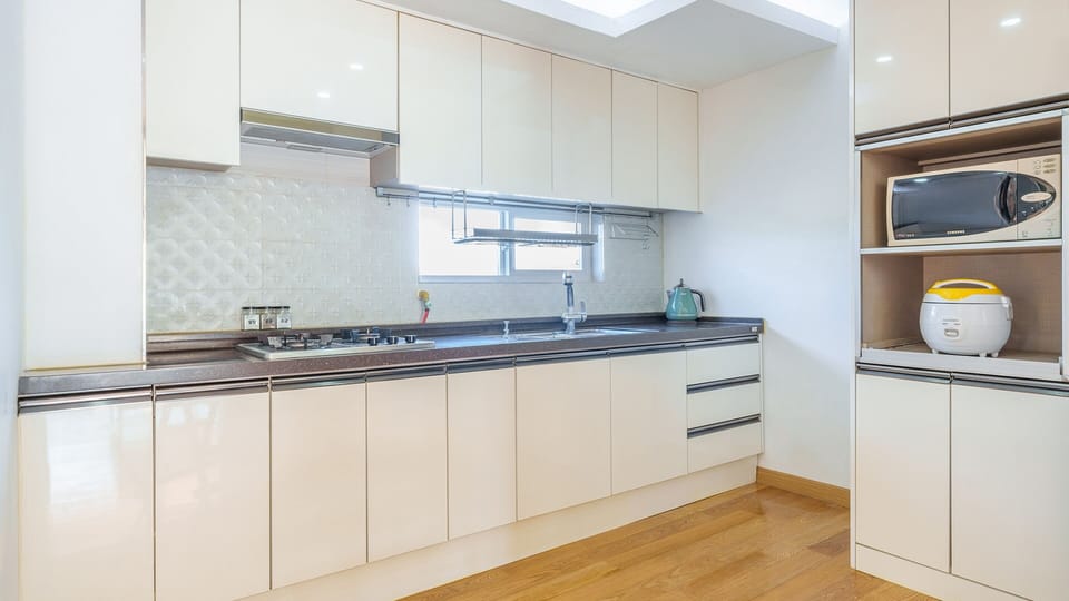 Basic Room, 2 Bedrooms (PrivateHouse(Private BBQ)) | 2 bedrooms, free WiFi