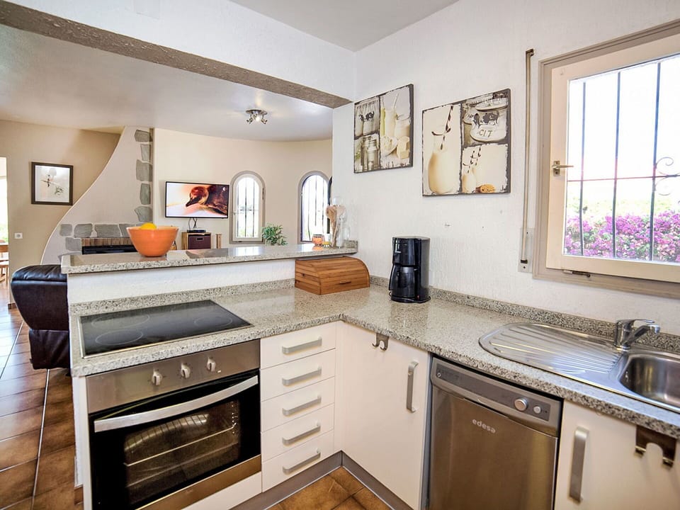 Apartment, Balcony, Garden, Resort, Eco Hotel, Villa, Hotel