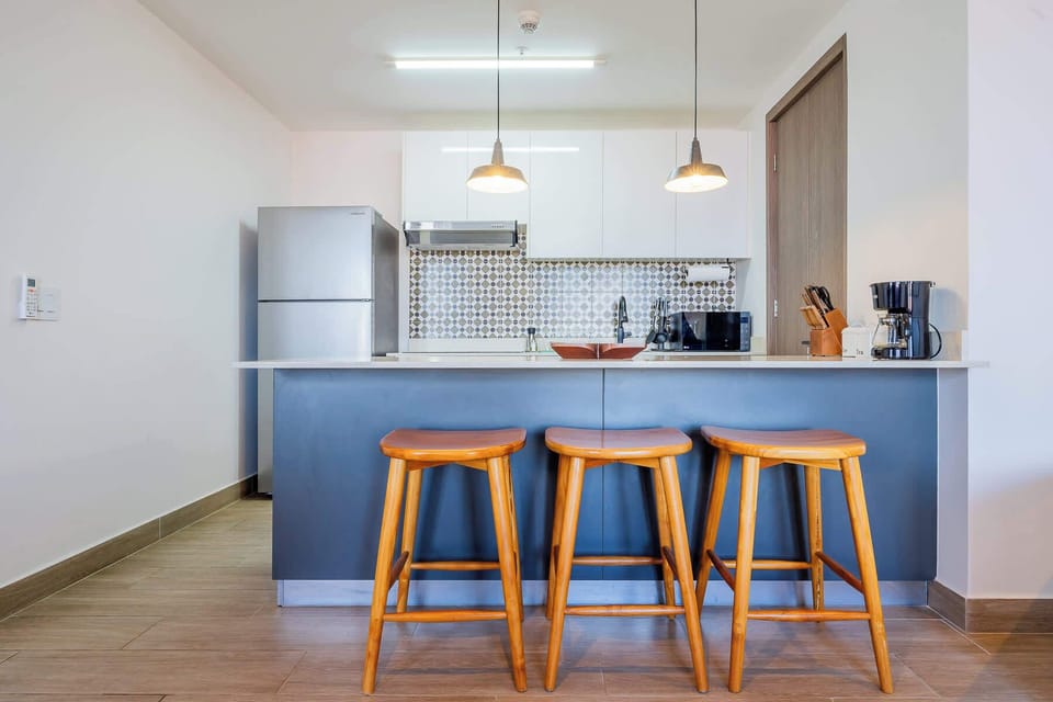Open kitchen