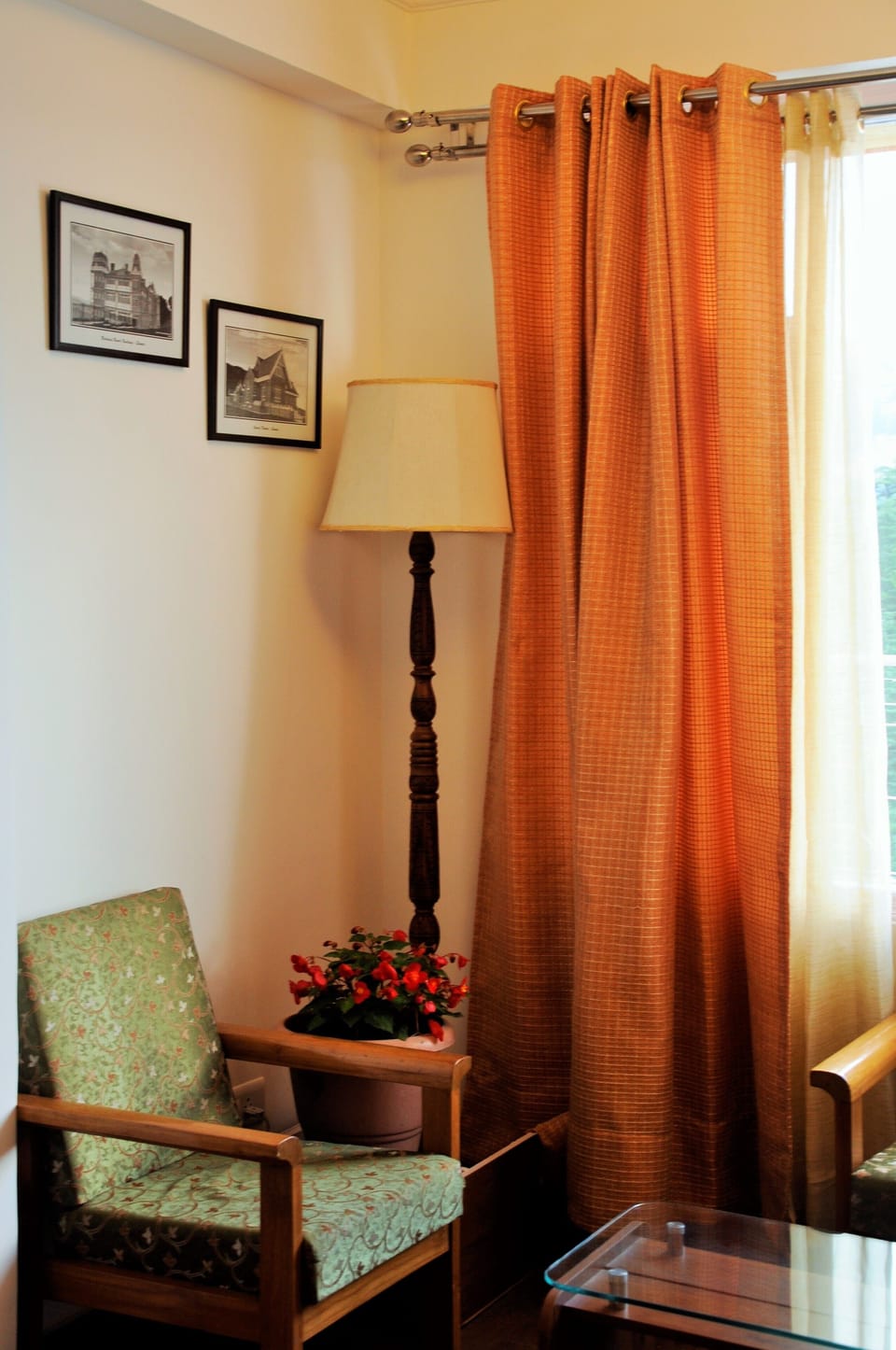 Deluxe Double Room, Mountain View | Laptop workspace, free WiFi