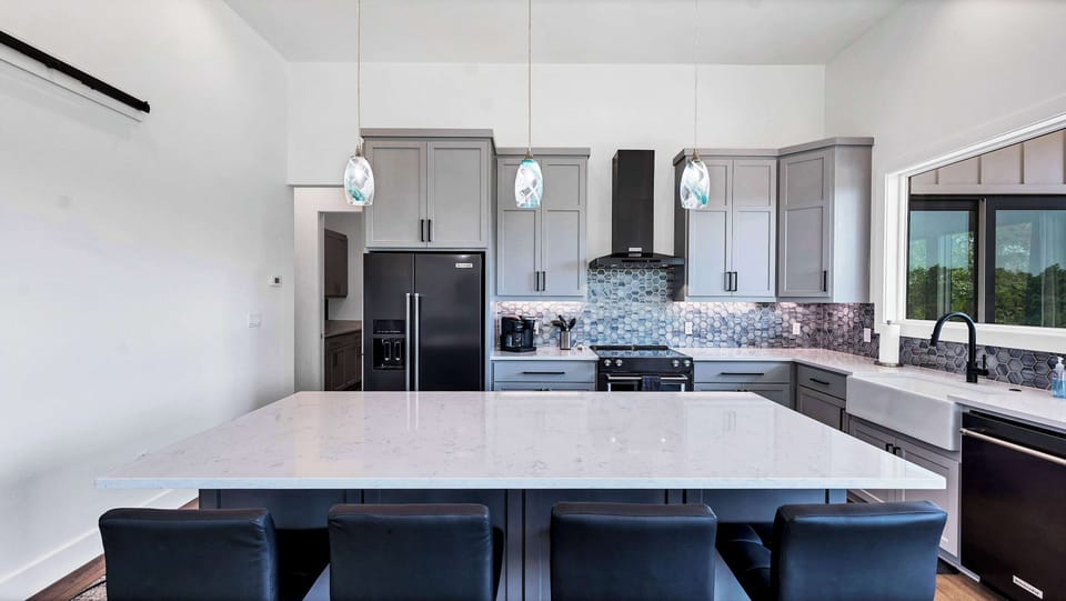 Kitchen essentials + bar seating