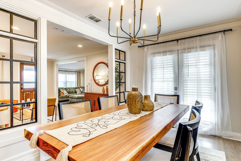 House (4 Bedrooms) | Interior