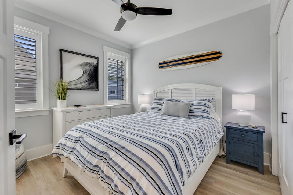 Sweet Carolina-large-030-010-Bedroom 3-1500x1000-72dpi