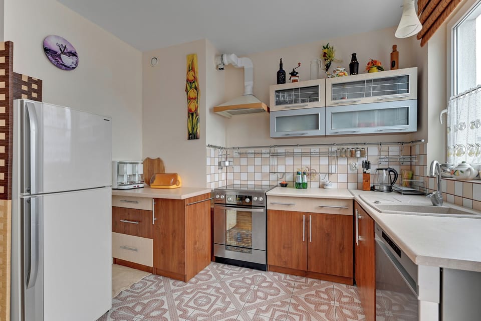 Comfort Apartment, Balcony | Private kitchen | Electric kettle