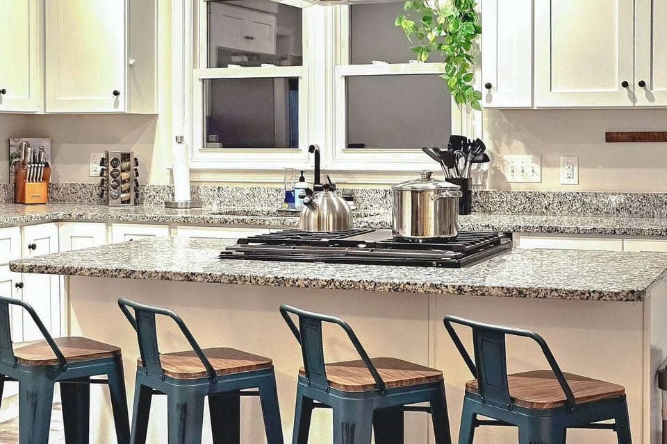 Well equipped kitchen 