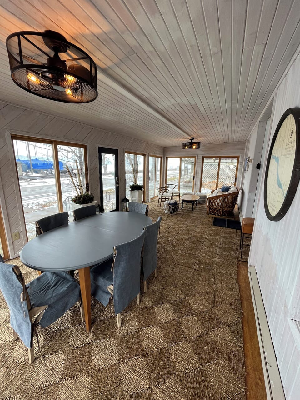 4 season porch directly across from public beach