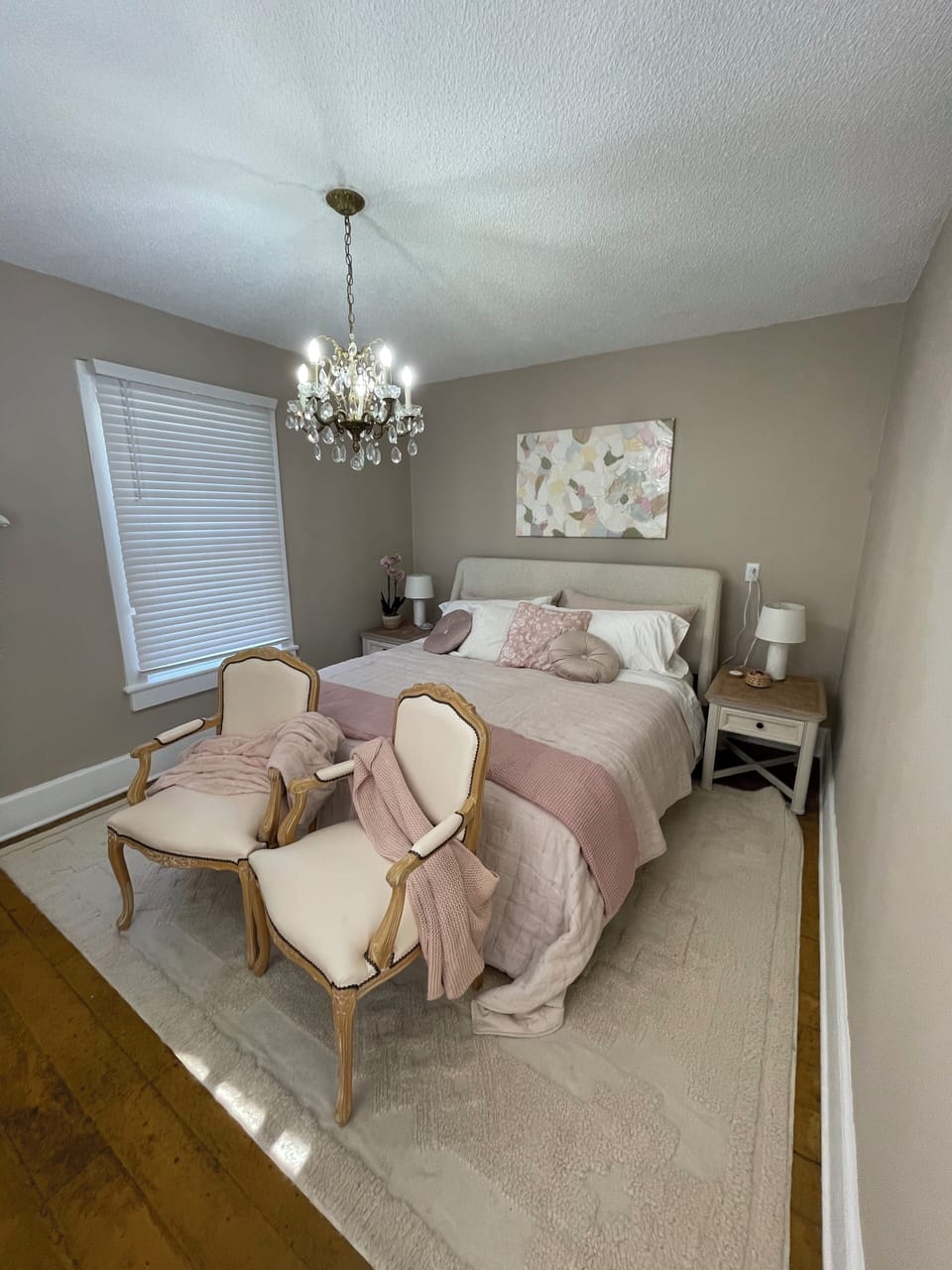Secondary bedroom with king bed