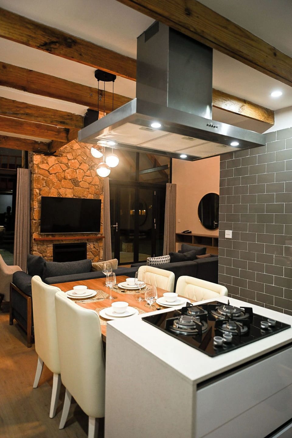 Villa, Patio, Mountain View | In-room dining