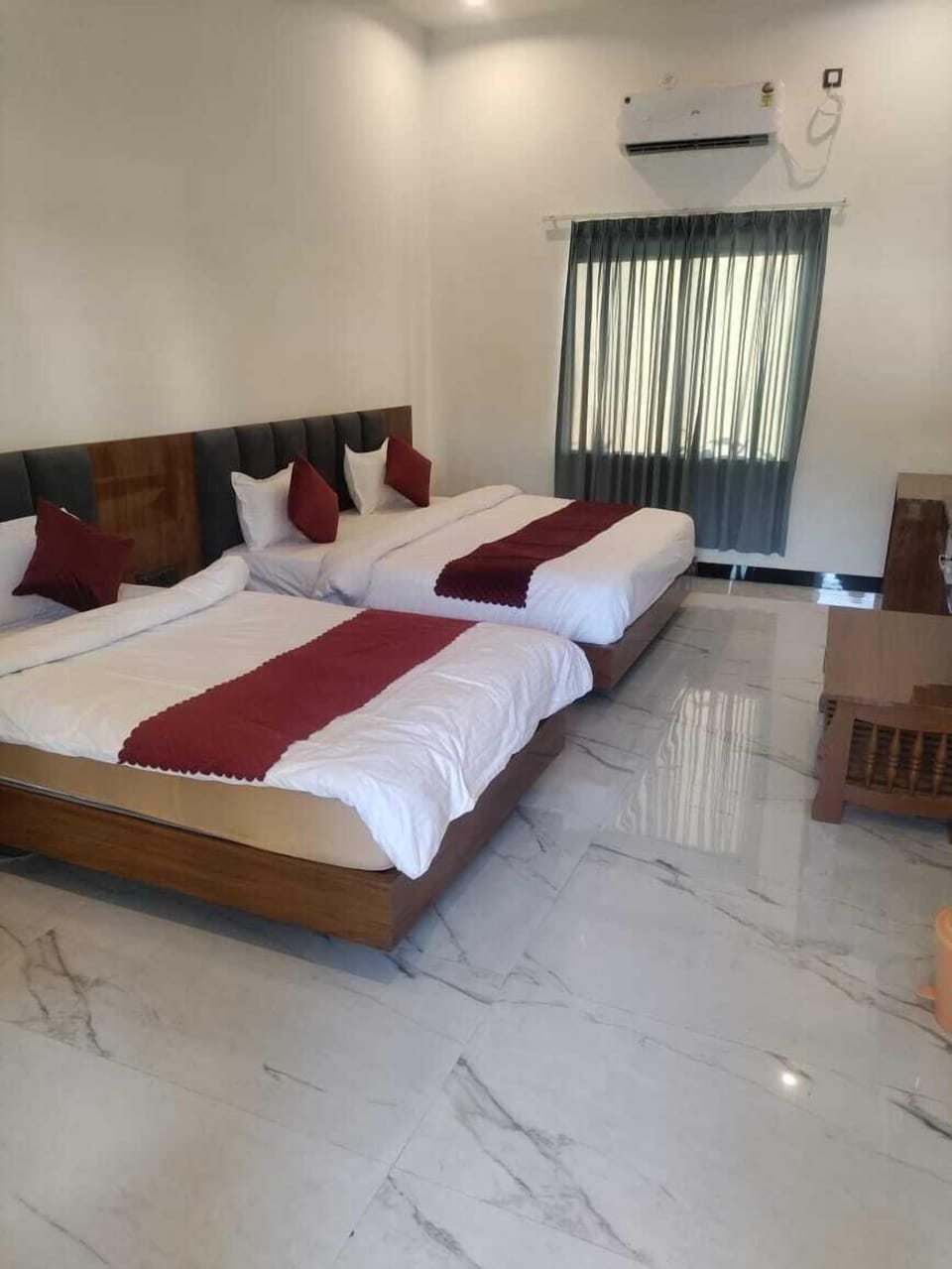 Deluxe Quadruple Room, Garden View | WiFi (free)