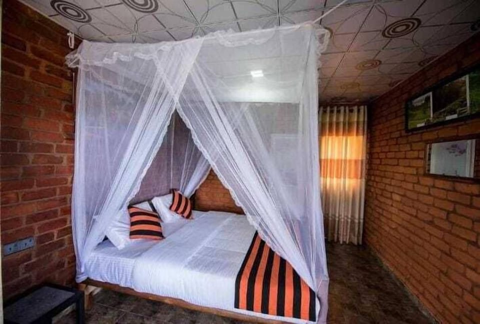 Classic Double Room, Balcony, Mountain View | Free WiFi