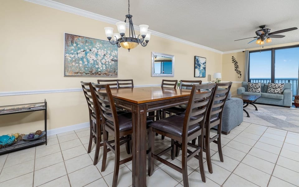 Condo, 3 Bedrooms | Dining