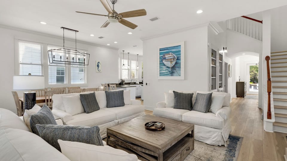 Vitamin Sea - Living Area